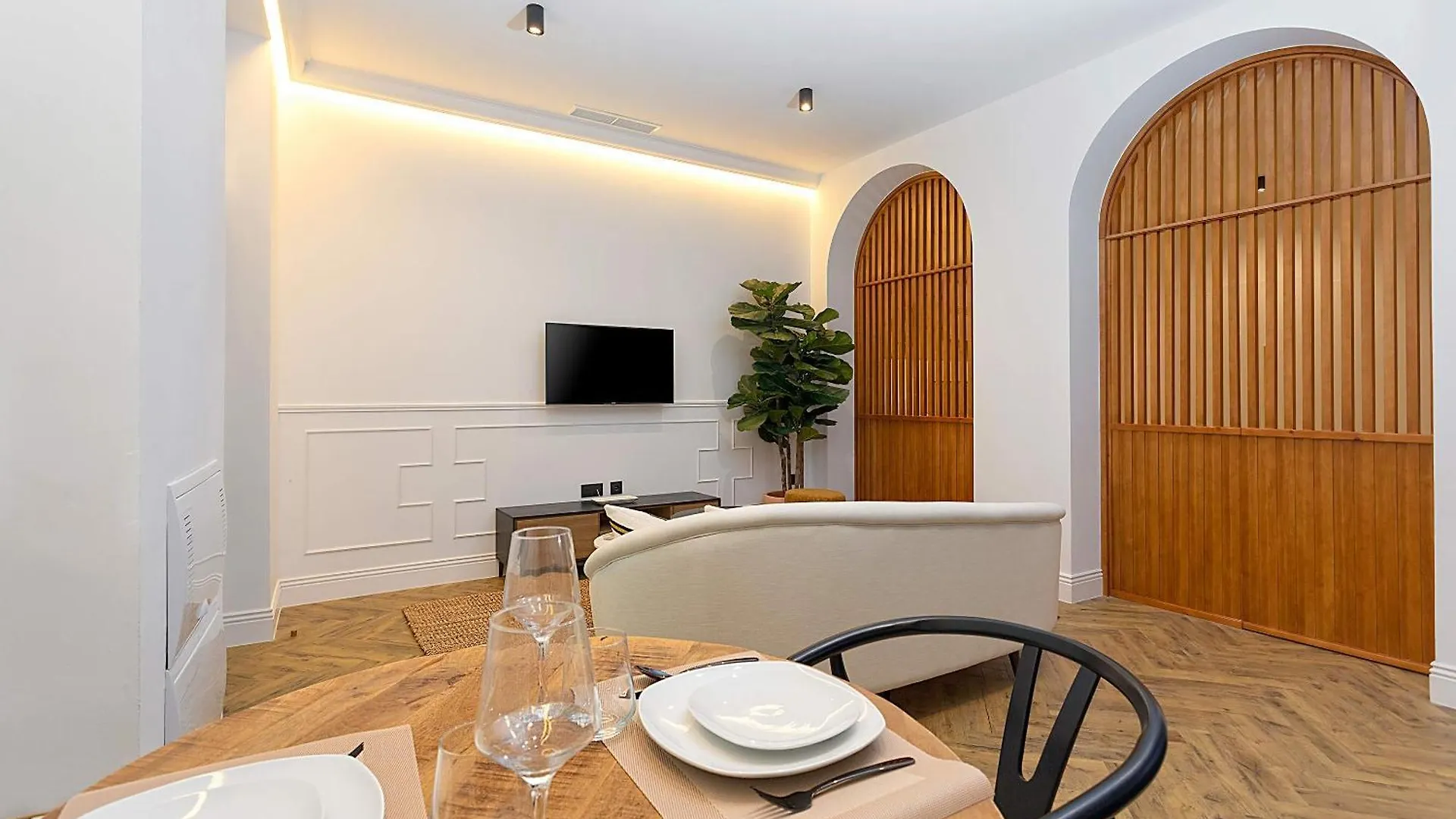 Genteel Home Lagar Seville